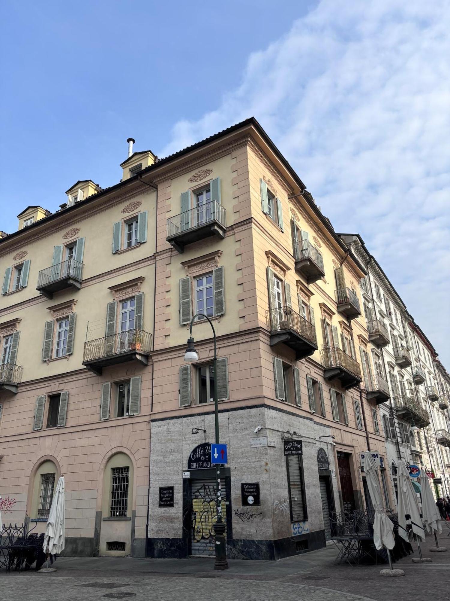 Splendido Appartamento XVIII Secolo Turin Exterior photo